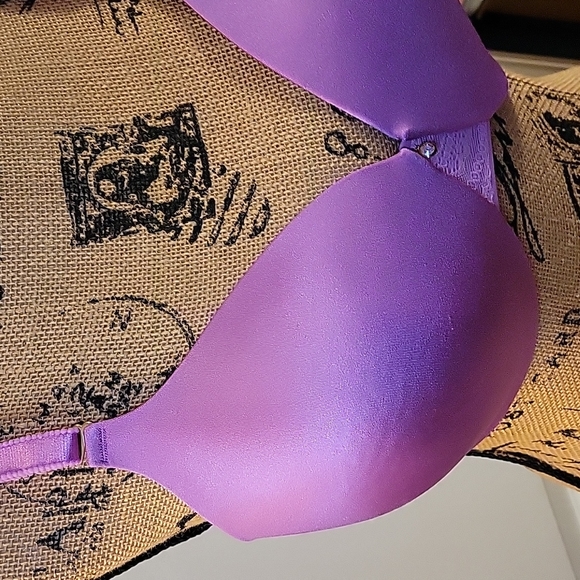 Warners Full-Coverage Underwire Jewel Tone Bra - Picture 14 of 17